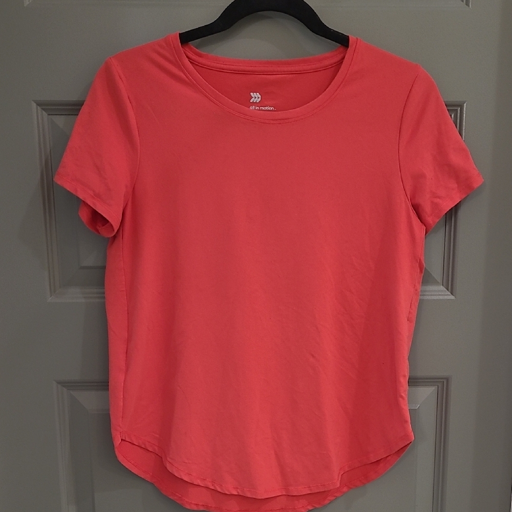 All in Motion Women's Short Sleeve Tee in Red